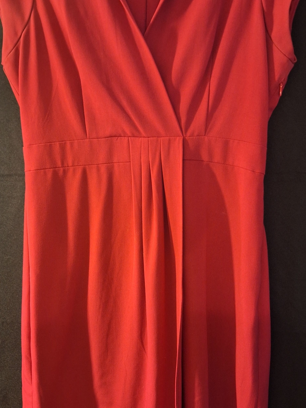 Liz Claiborne Red V-Neck Midi Sheath Dress